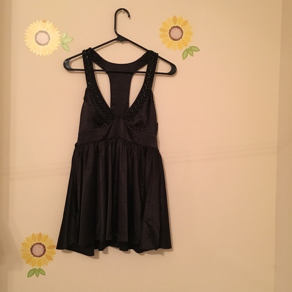 • Victoria Secret - Picture 2 of 4